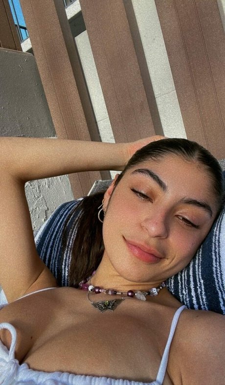 Antocarlesii star nude photo