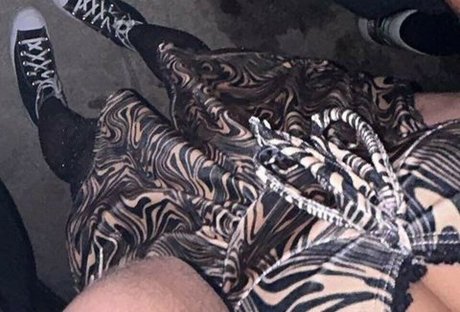 Antocarlesii sexy actress img