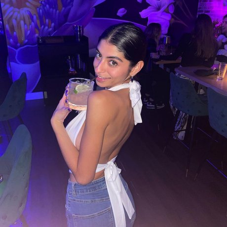 Antocarlesii model nice pics