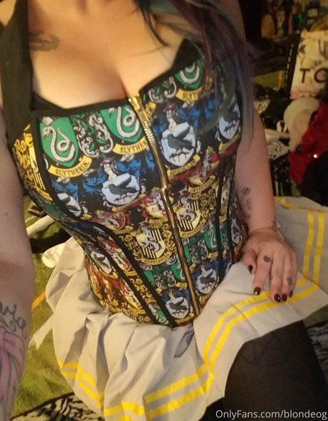 blondeog beautiful pornstar image