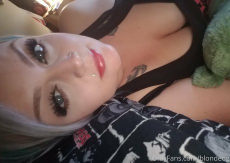 blondeog exclusive pornstar gallery