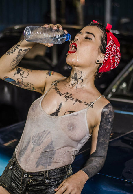 pitmagrinfree model exclusive gallery