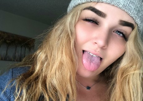 loganmilf xxx pornstar pics