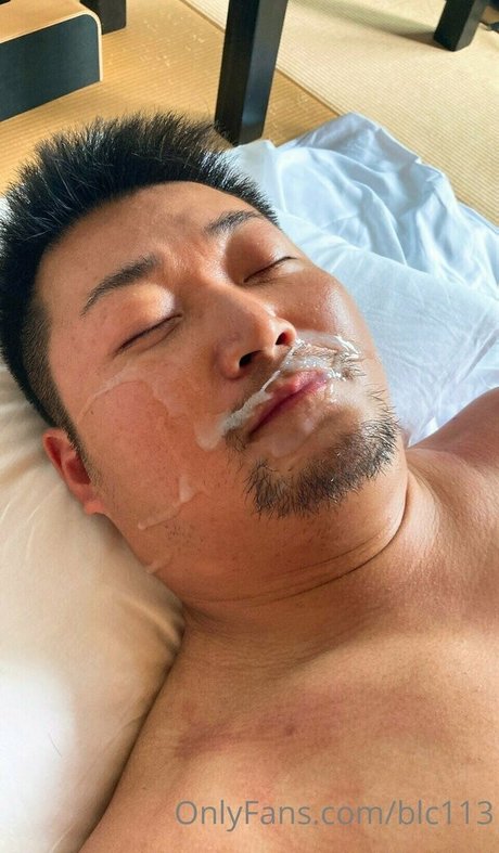 blc113 star hot images