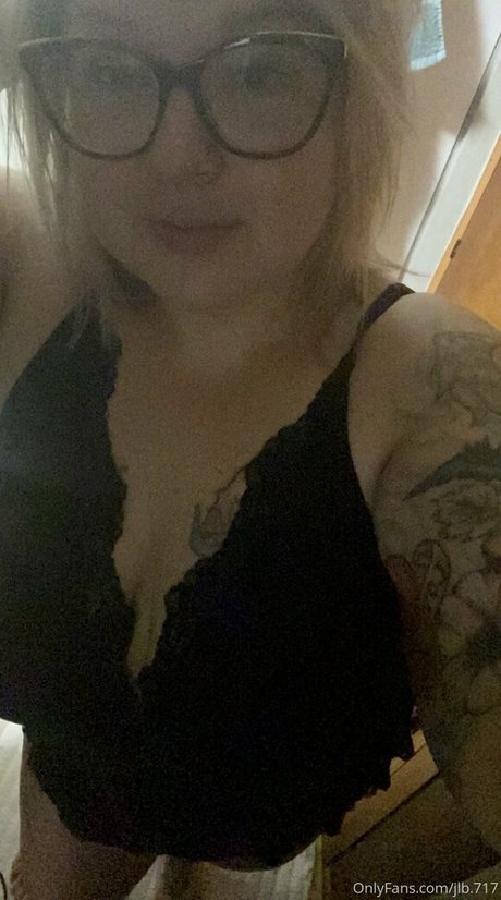 jlb 717 model nude photos