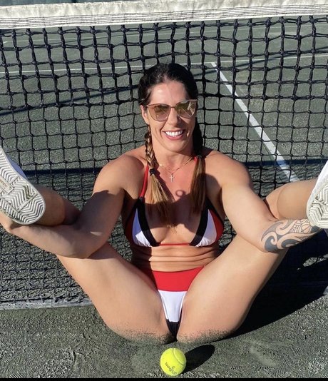 Nathalia Santoro pornstar archive