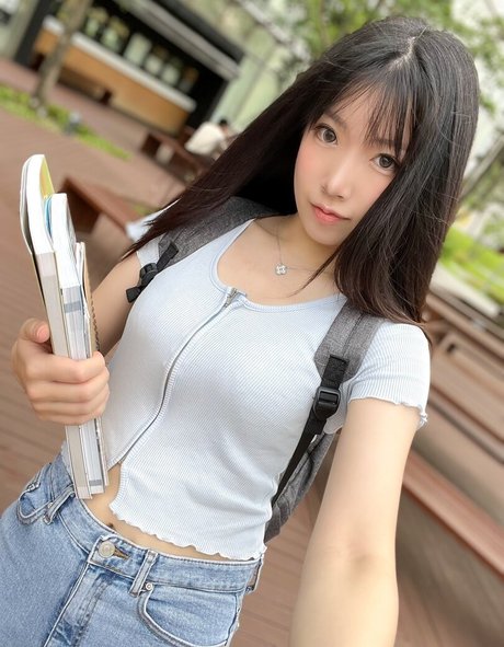 creamcandy123 art actress gallery