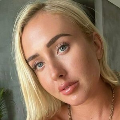 tiggysmith model naked img