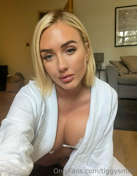 tiggysmith xxx pornstar gallery