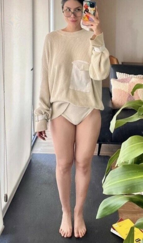 Wen Fuentes pretty pornstar picture