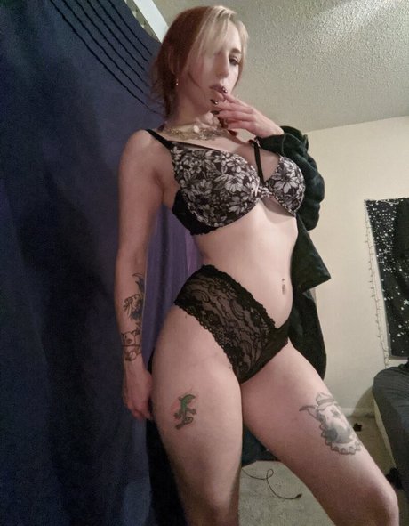 thepigeonbrat sexy pornstar picture