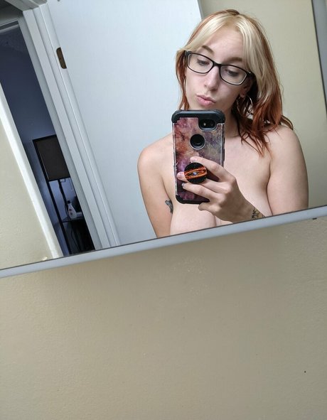 thepigeonbrat adult star photos