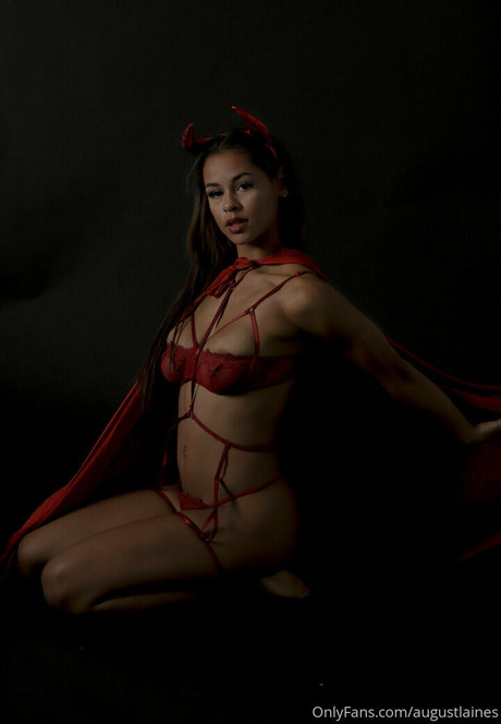 August Laines model galleries