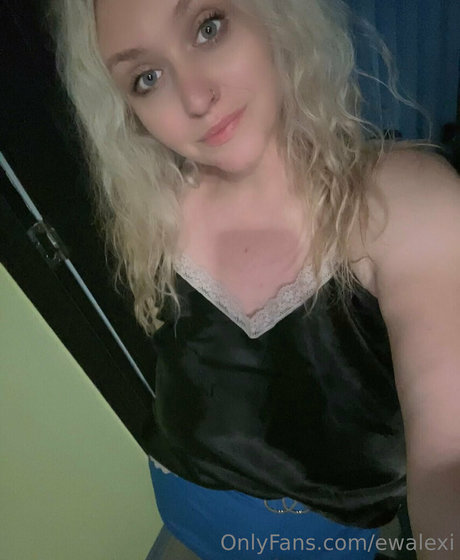 ewalexi nice actress photo