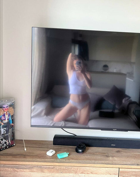 Ahrinyan pornstar xxx archive