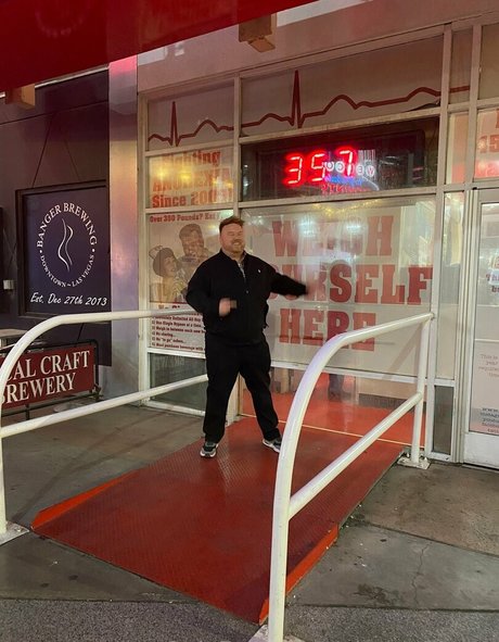 gimmefiction model nude image