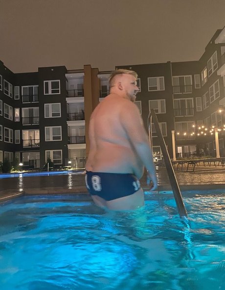 gimmefiction Profile Photo