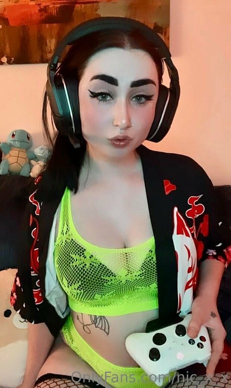 nic x x pornstar nice image