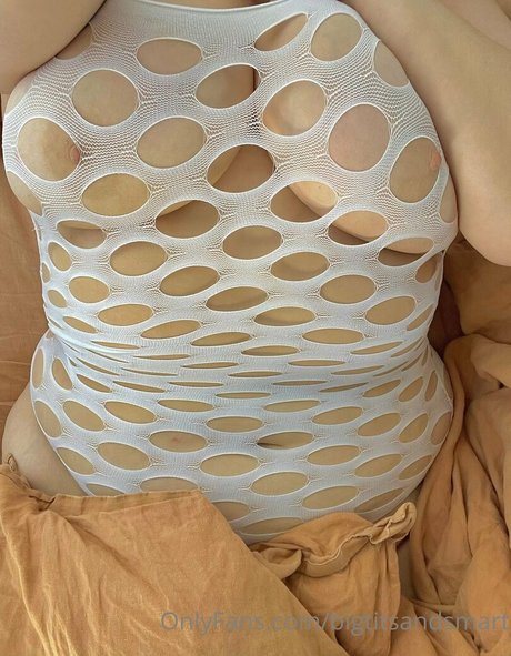 bigtitsandsmart adult star image