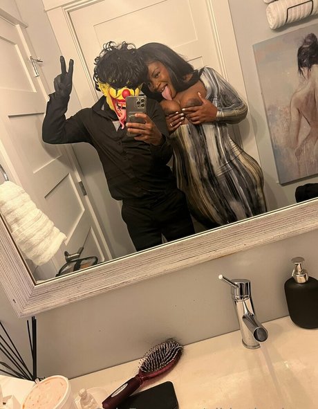 Gibbytheclown star sex photos