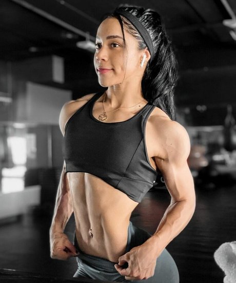 Esme Diaz pornstar nude pics