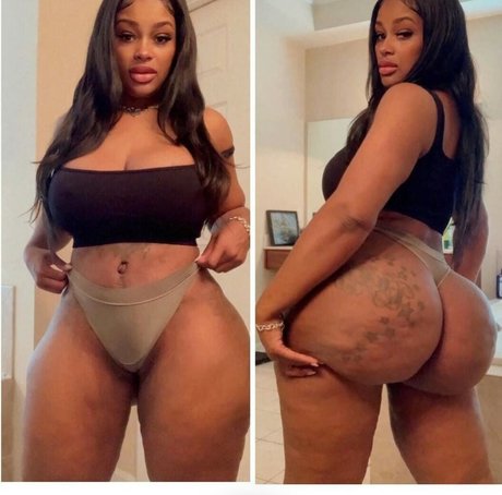 Ashley Bombshell naked star pictures