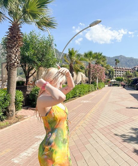 ilayserah porn model pictures