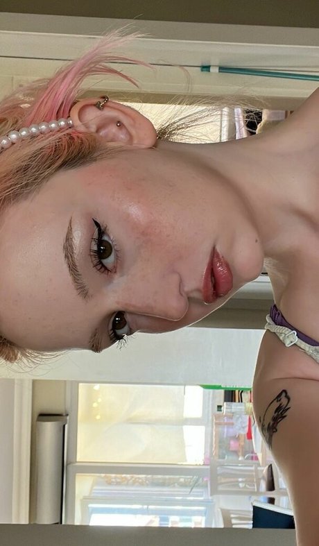 ilayserah model free pic