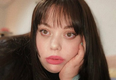 queenmaison hd pornstar pictures