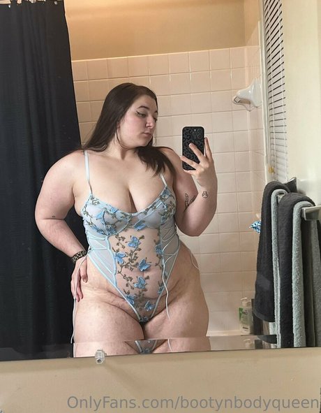 bootynbodyqueen adult actress pictures
