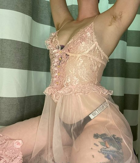 divine femme star nice image