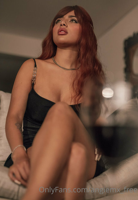 angiemx free high quality model pic