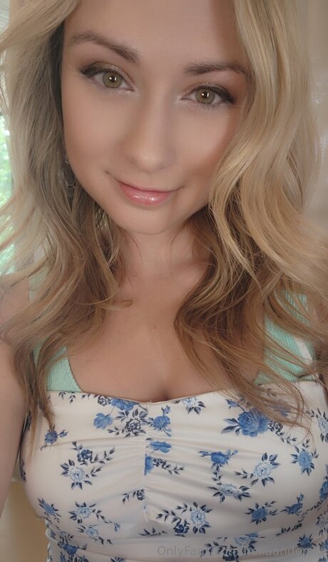 BellaAndersin hot pornstar archive