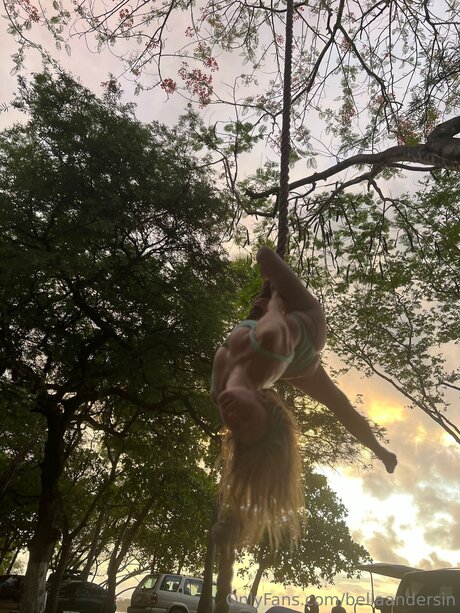 BellaAndersin hot star pics