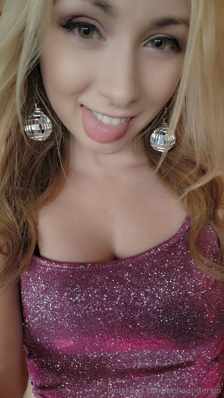 BellaAndersin high quality star pictures