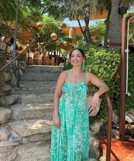 Tonia Buxton star exclusive img