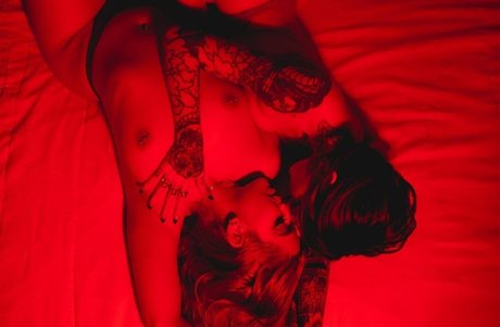 Kelly Medanie art actress photo