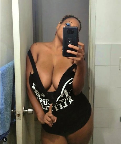 Safira O neill pornstar nude images