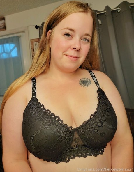 amateur threesome onlyfans nice archive