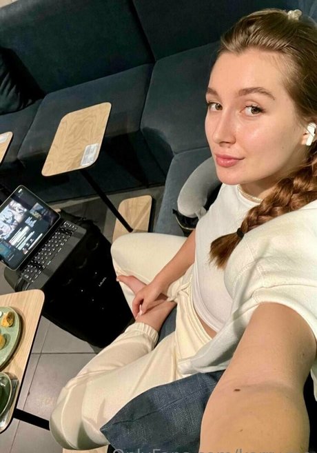 kerry me model sexy pictures