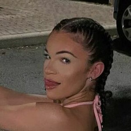 Jaclyn Candela model hot image