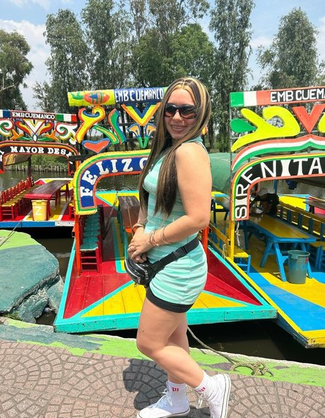 andromedagalacticbabe pornographic model images