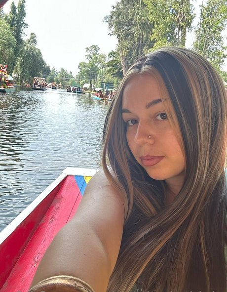 andromedagalacticbabe hot star pictures