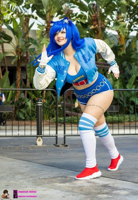 Succubus sushi pretty pornstar photos