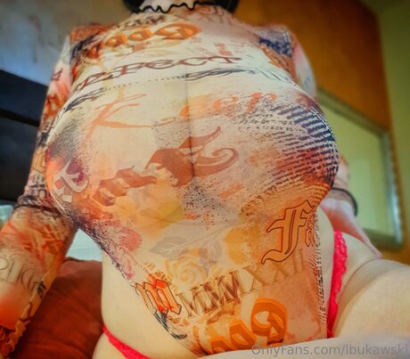 lbukawski naked actress galleries