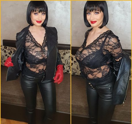 lbukawski model naked pics