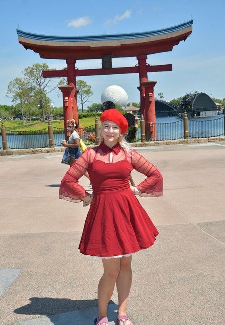 The Sarah Gracie star best pictures