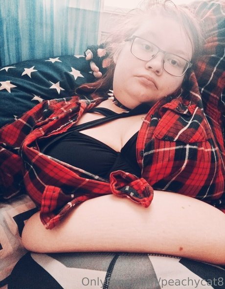 peachycat8 sex model gallery
