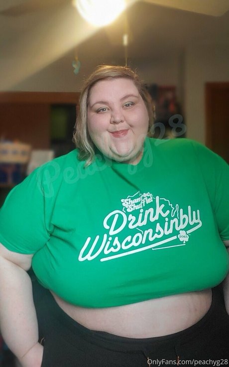 peachyg28 pornstar nudes images