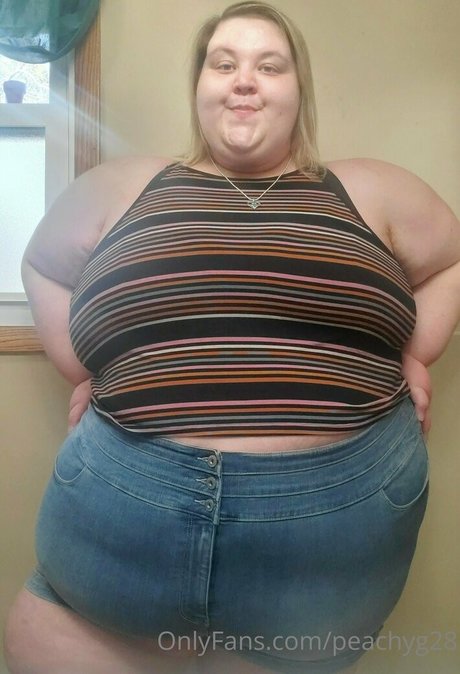 peachyg28 star porn galleries